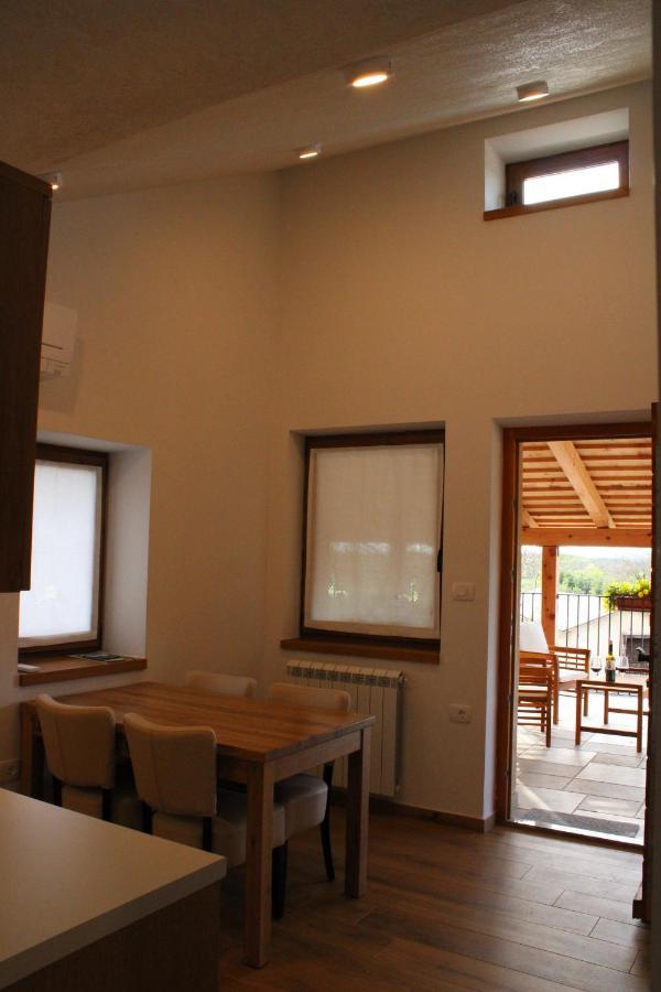 G House Hotel Dutovlje Exterior photo